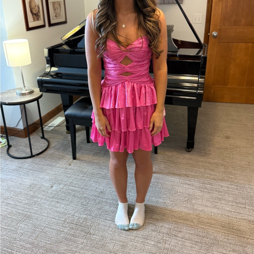 Elegant Hot Pink Strapless Prom Hoco Homecoming Dress sequins ruffles size 4 - Picture 2 of 9